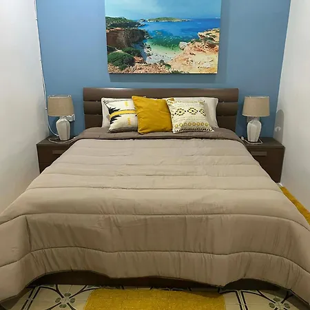 Apartman Coral Reef Charming By The Three Old Cities