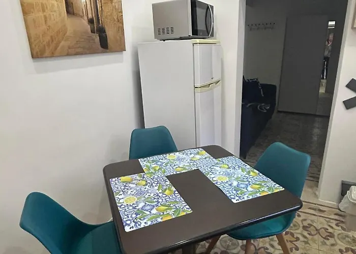 Coral Reef Charming By The Three Old Cities Apartman